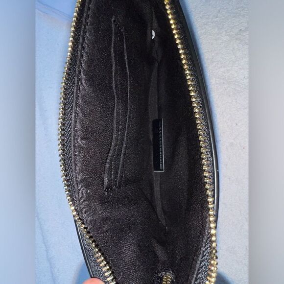 🔥🌷NWT! Coach Sig Large Corner Zip Wallet/Wristlet Msrp:$118.00 - Picture 4 of 5